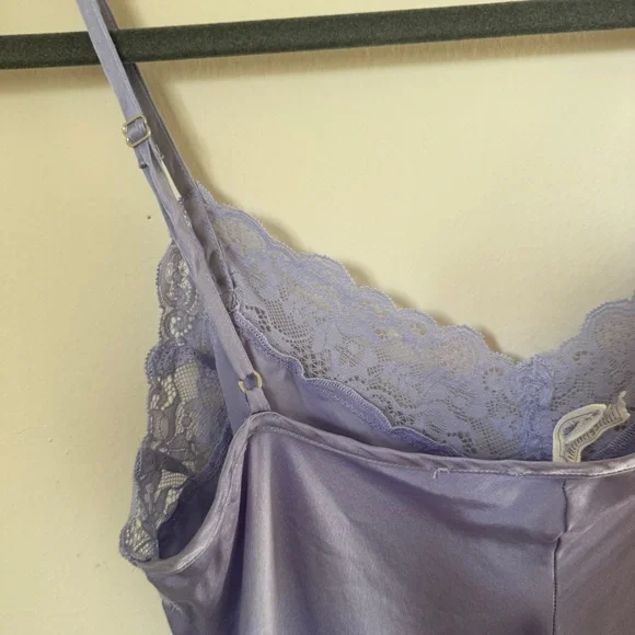 Intimissi Lavender Purple Lace Camisole Tank Top Size Small - Picture 5 of 5